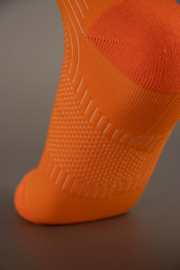 TRAAK SOCKS | TANG