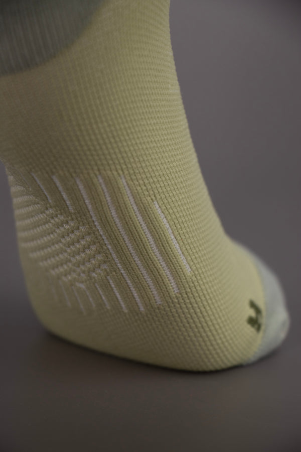 TRAAK SOCKS | OLIVDRAB