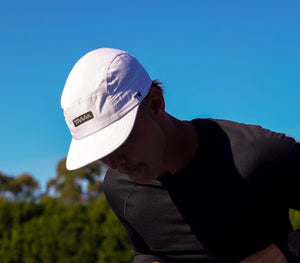 LUNAR - Lite Performance Cap