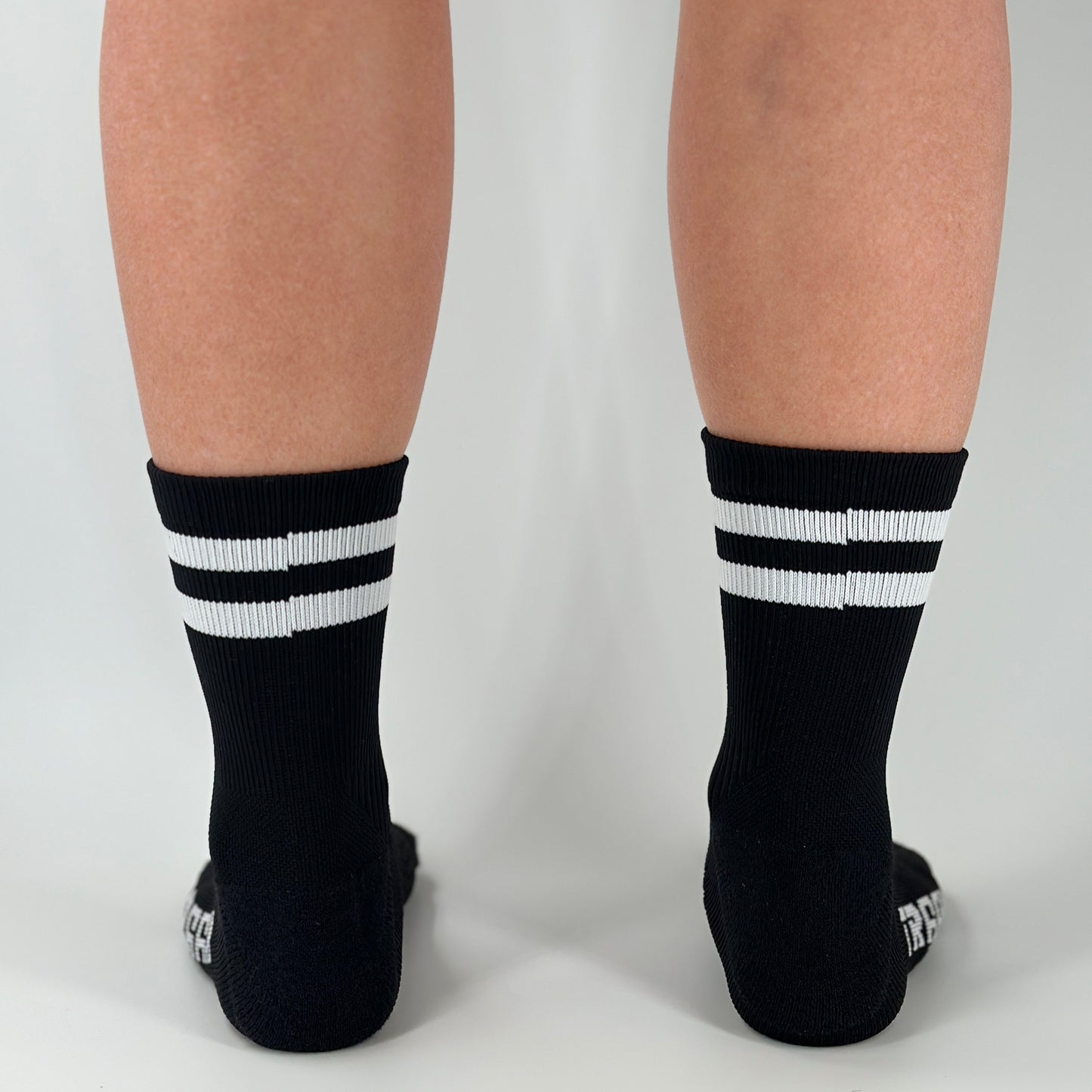 TRAAK SOCKS | BLACK STRIDER