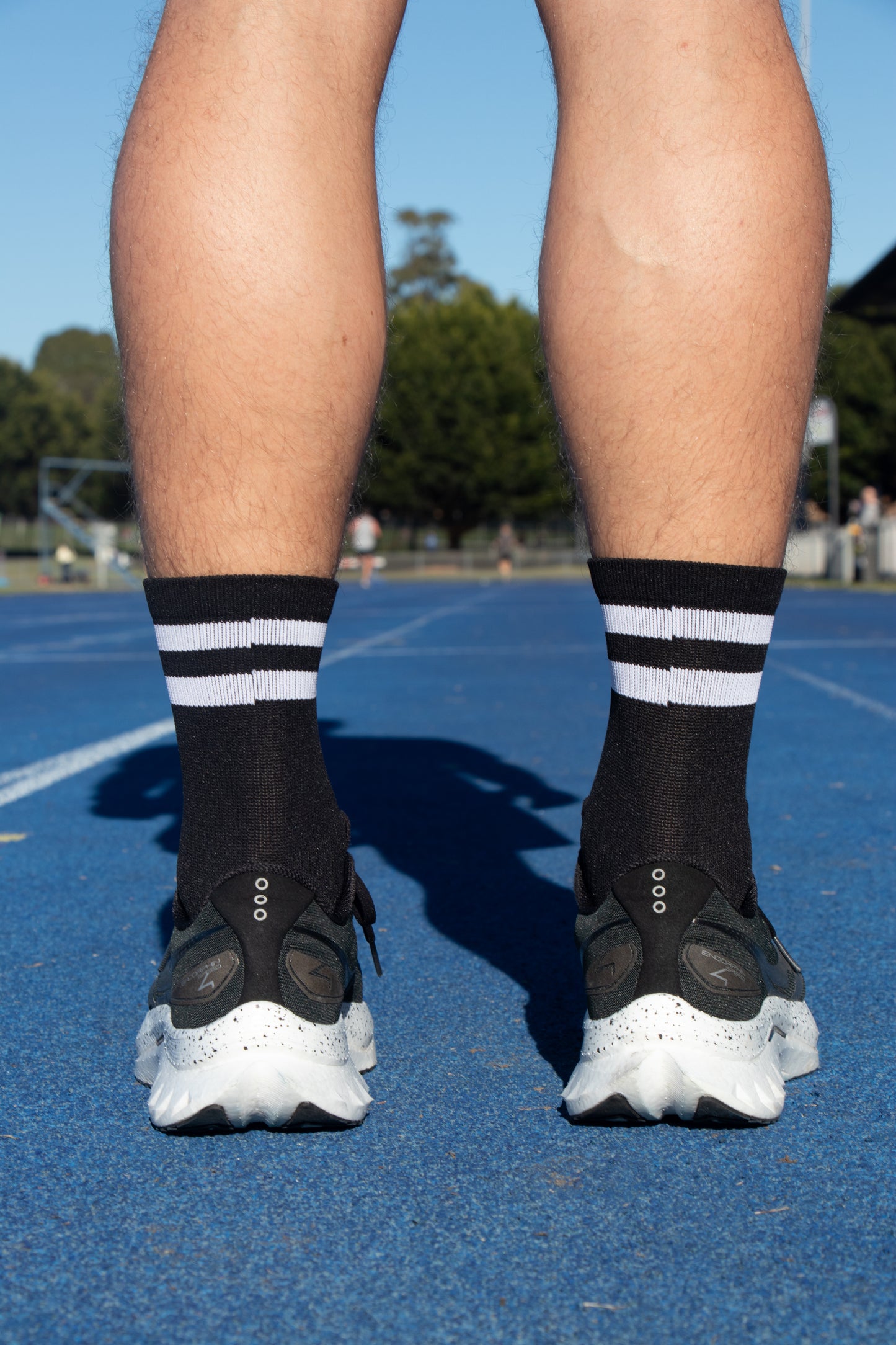 TRAAK SOCKS | BLACK STRIDER